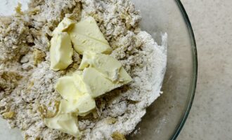 приготування різдвяного імбирного печива: крок 3